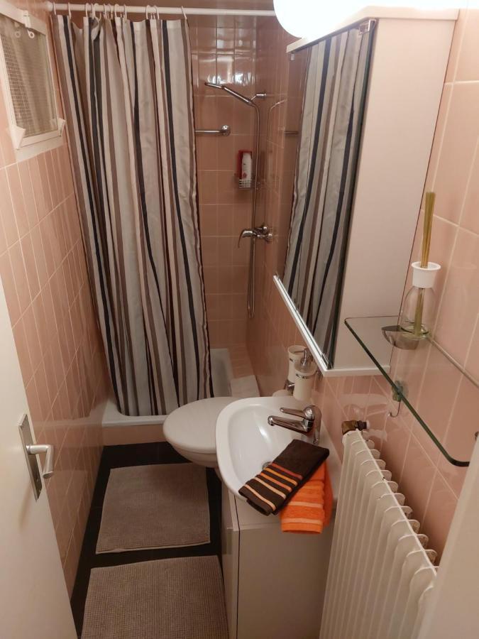 Joli Studio Avec Terrasse Et Vue Exclusivement Pour Non Fumeurs Belmont-sur-Lausanne Kültér fotó