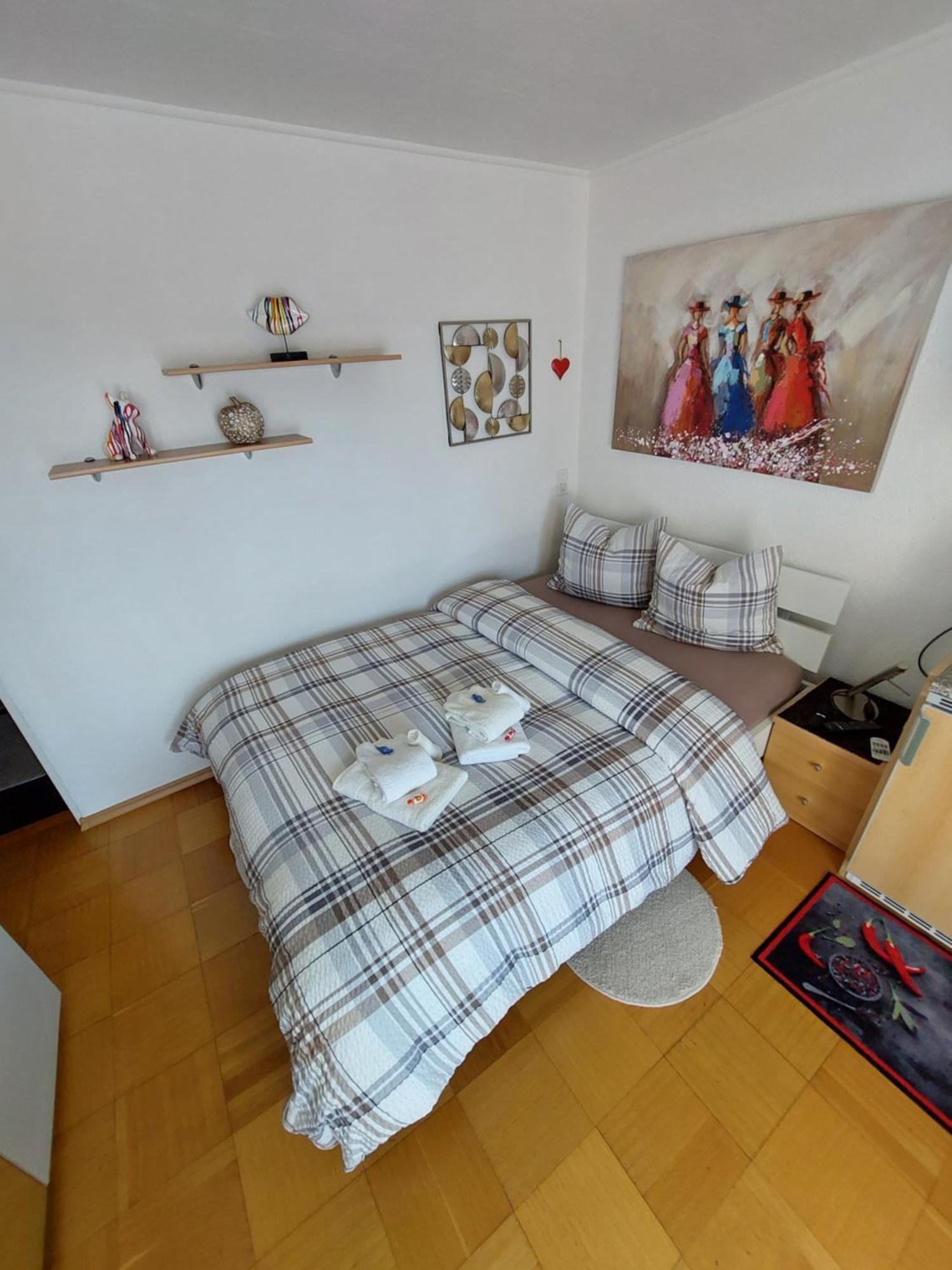 Joli Studio Avec Terrasse Et Vue Exclusivement Pour Non Fumeurs Belmont-sur-Lausanne Kültér fotó